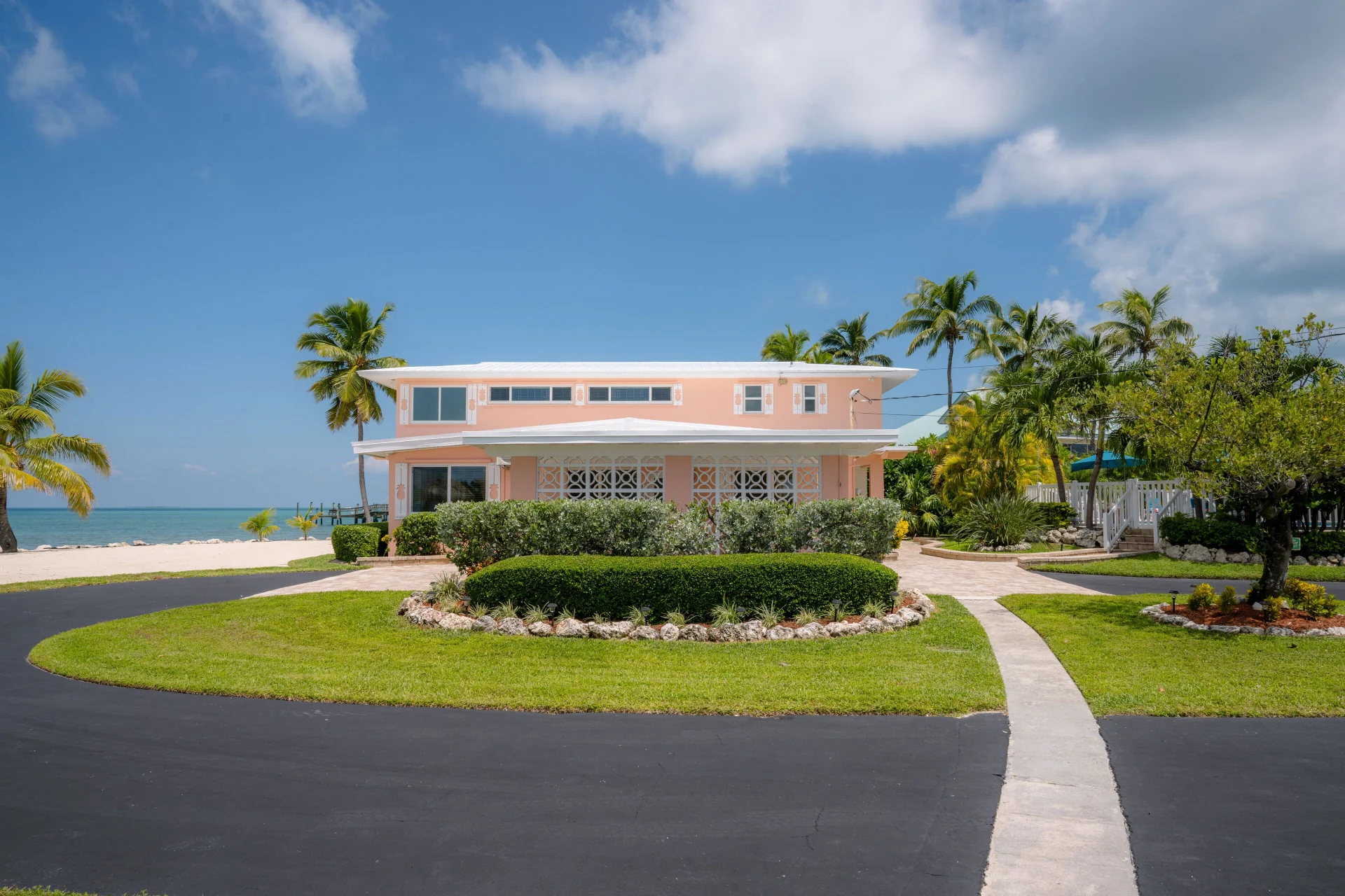 Layton House - Image 3